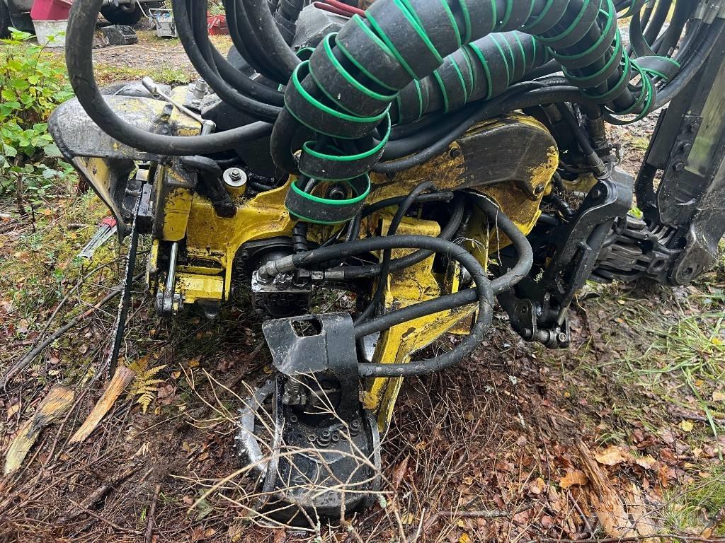 John Deere 1170 E Harvesterit