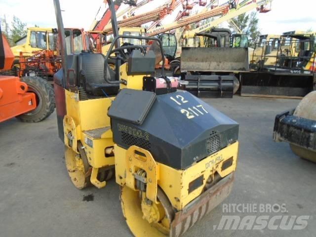 Bomag BW 900-2 Tandemjyrät