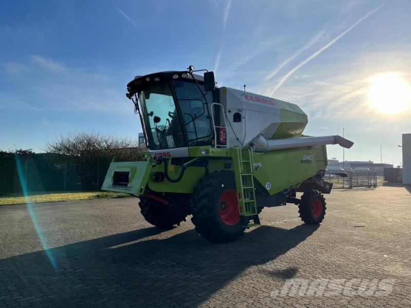CLAAS AVERO 240 Leikkuupuimurit