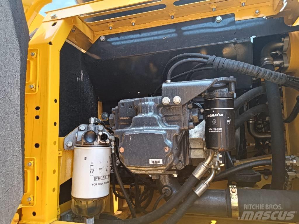 Komatsu PC 240 LC-8 Telakaivukoneet