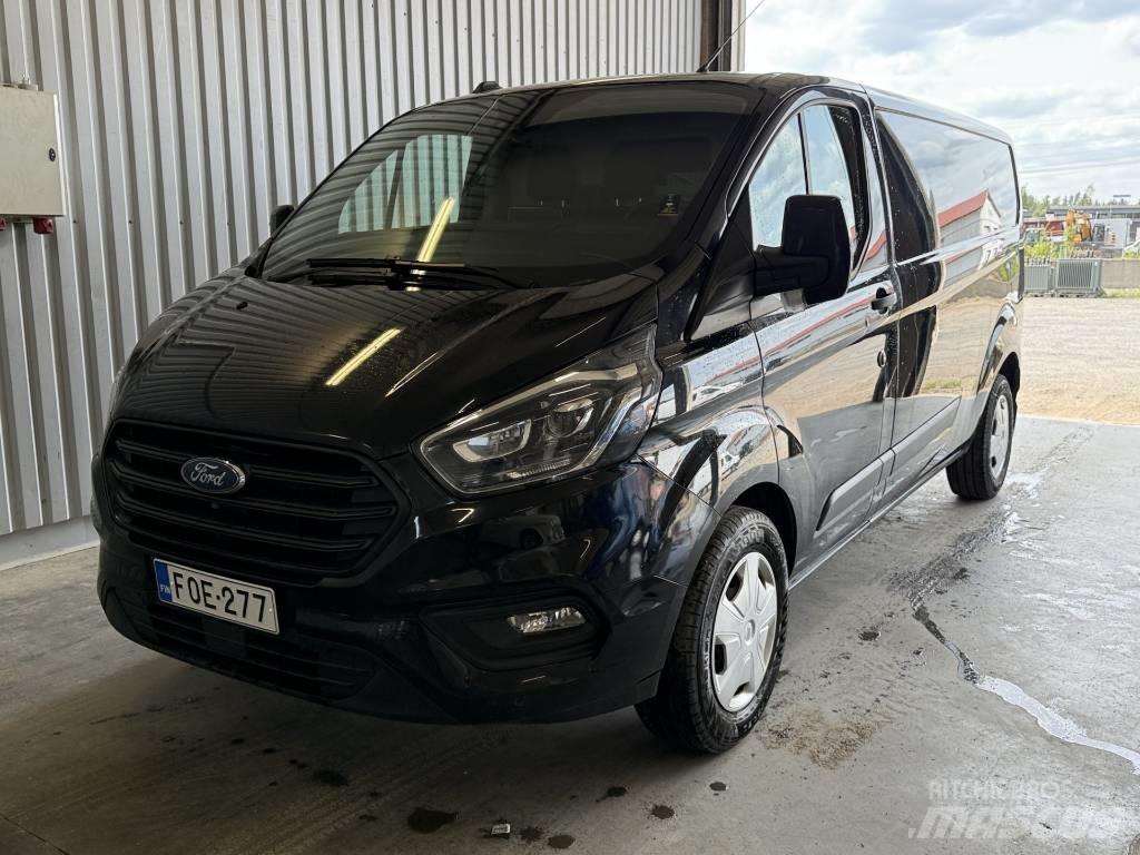 Ford Transit Custom Pakettiautot