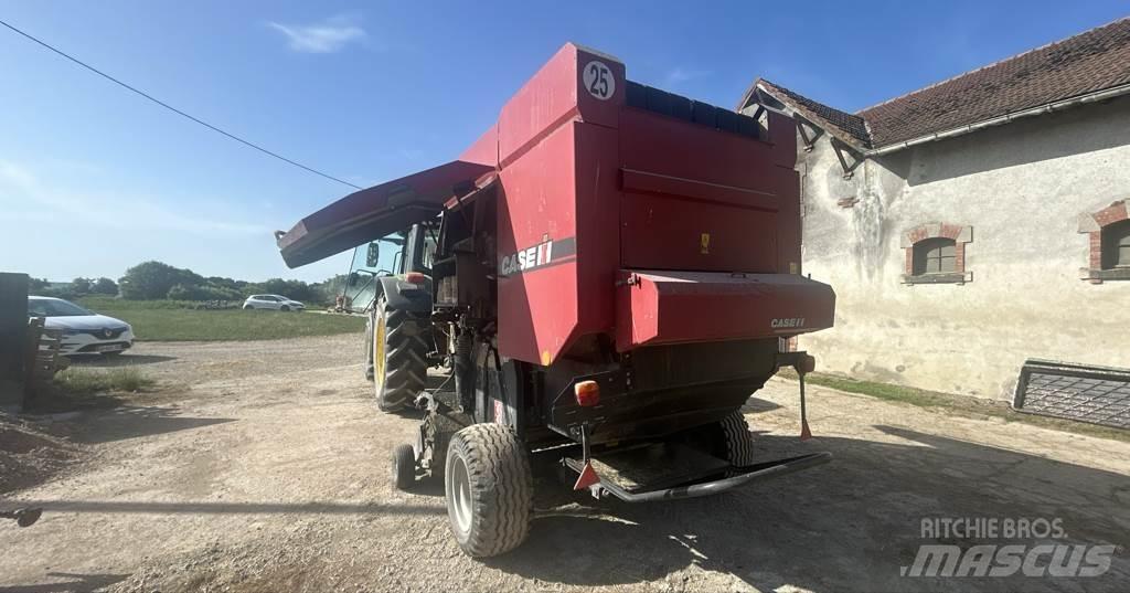 Case IH RB 464 Pyöröpaalaimet