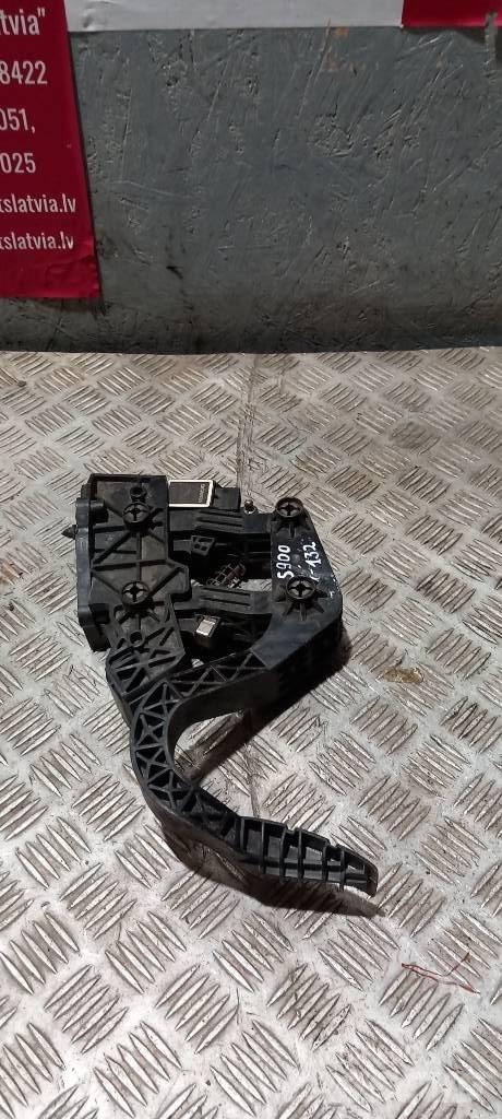 Scania R 480    1753411 Ohjaamot ja sisustat