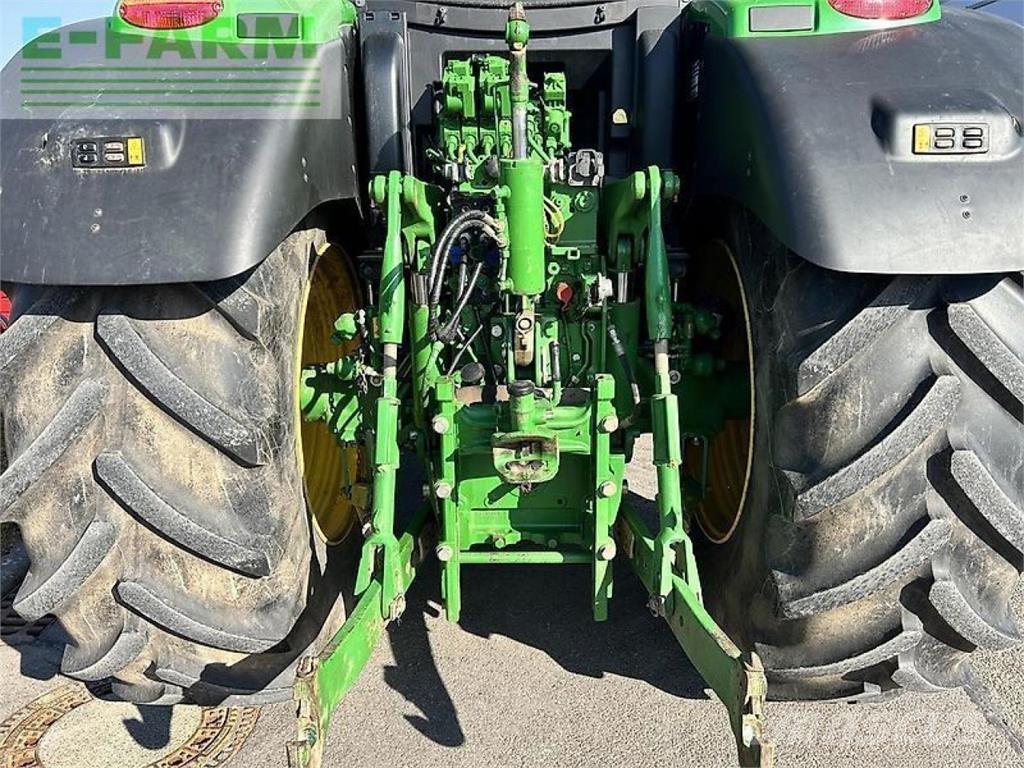 John Deere 6215r Traktorit