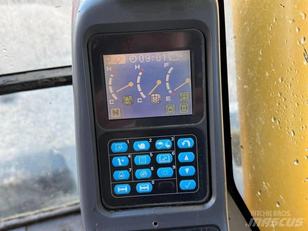 Komatsu PW 160-7 Pyöräkaivukoneet