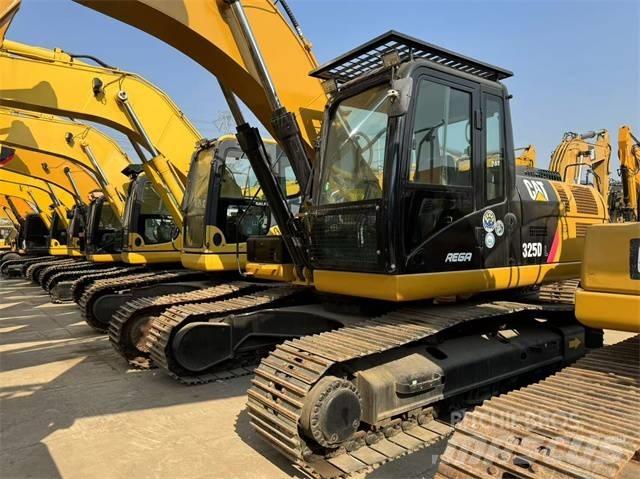 CAT 325 D L Telakaivukoneet