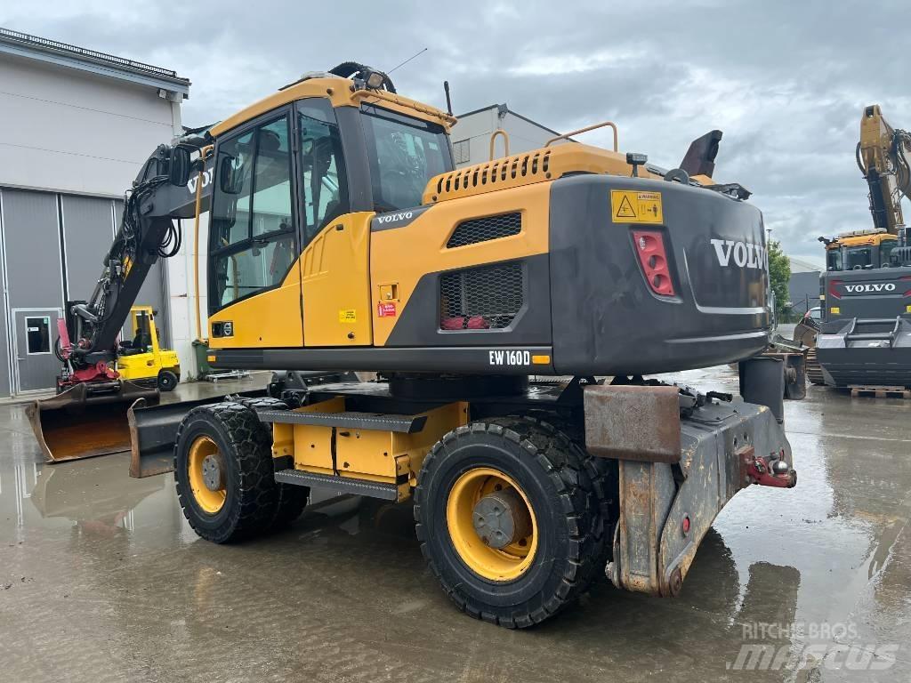 Volvo EW160D Pyöräkaivukoneet