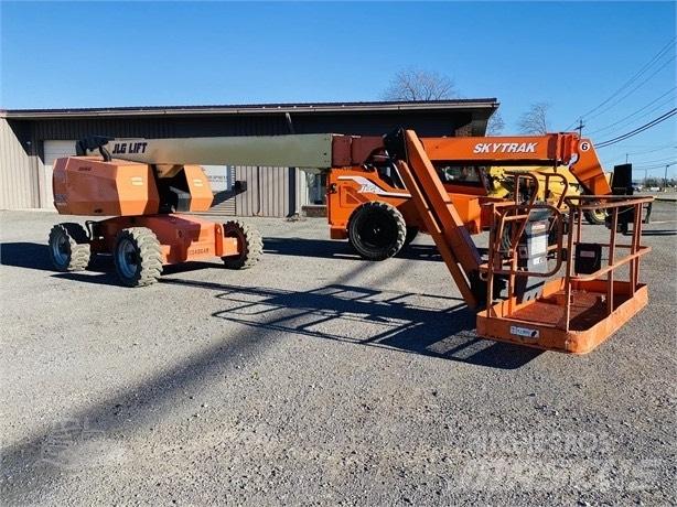 JLG 600 SJ Teleskooppipuominostimet