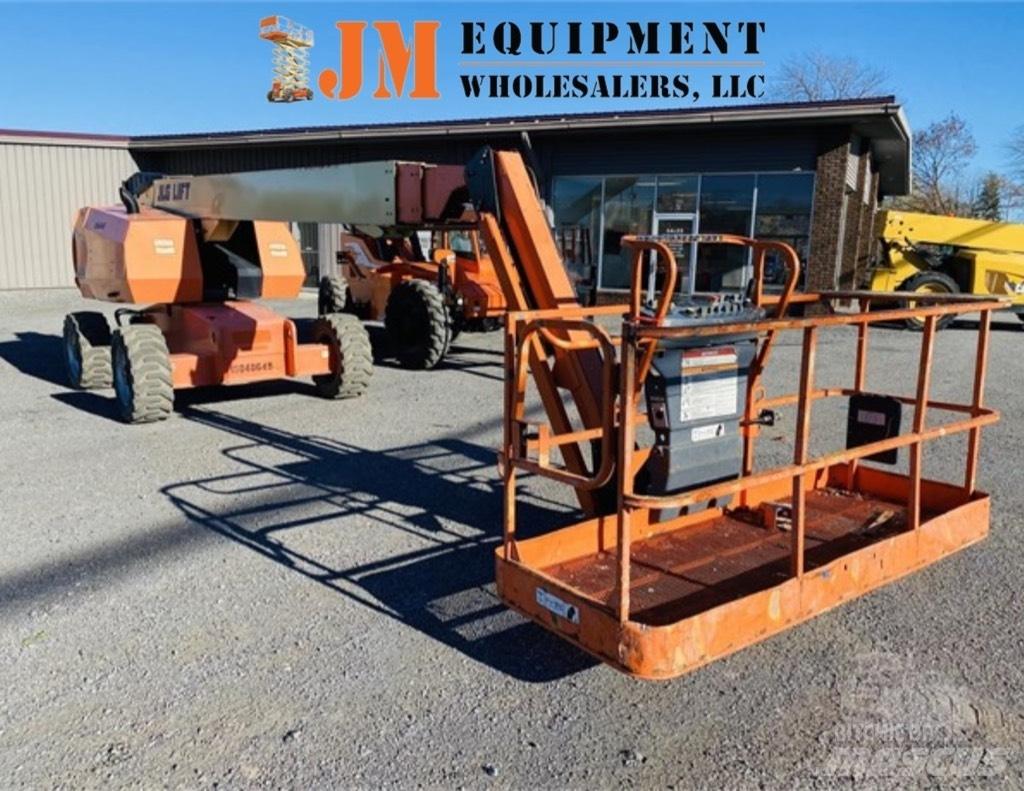 JLG 600 SJ Teleskooppipuominostimet