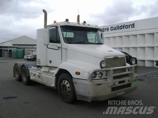 Freightliner FLC112 Vetopöytäautot