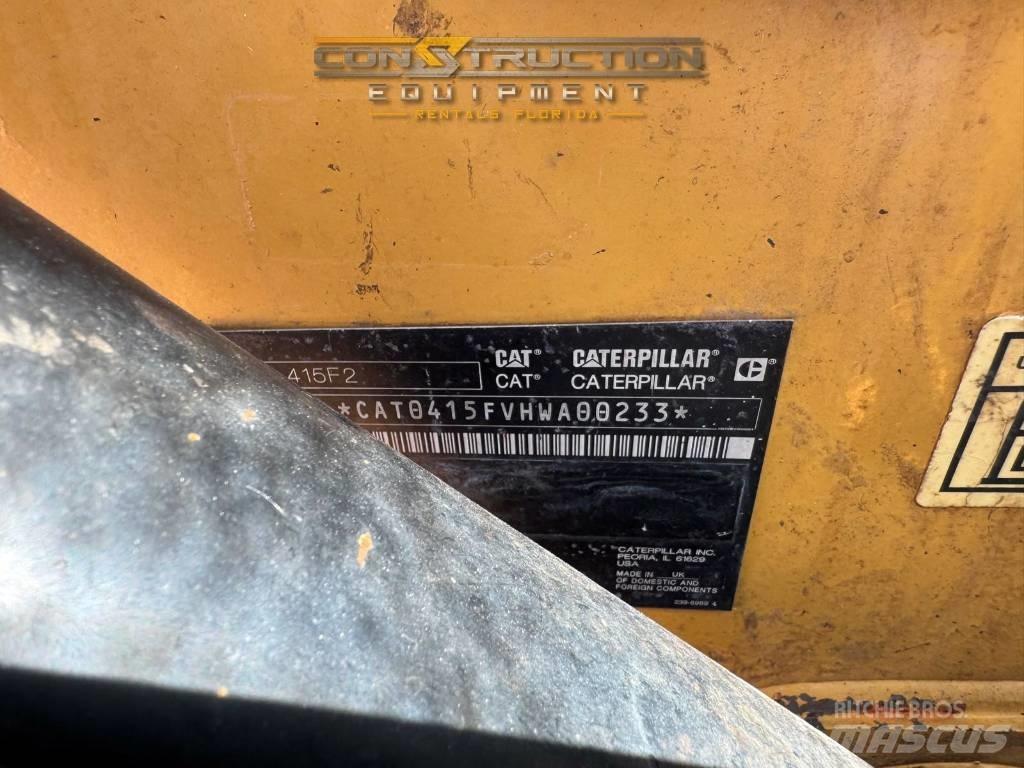 CAT 415F 2 Kaivurikuormaajat