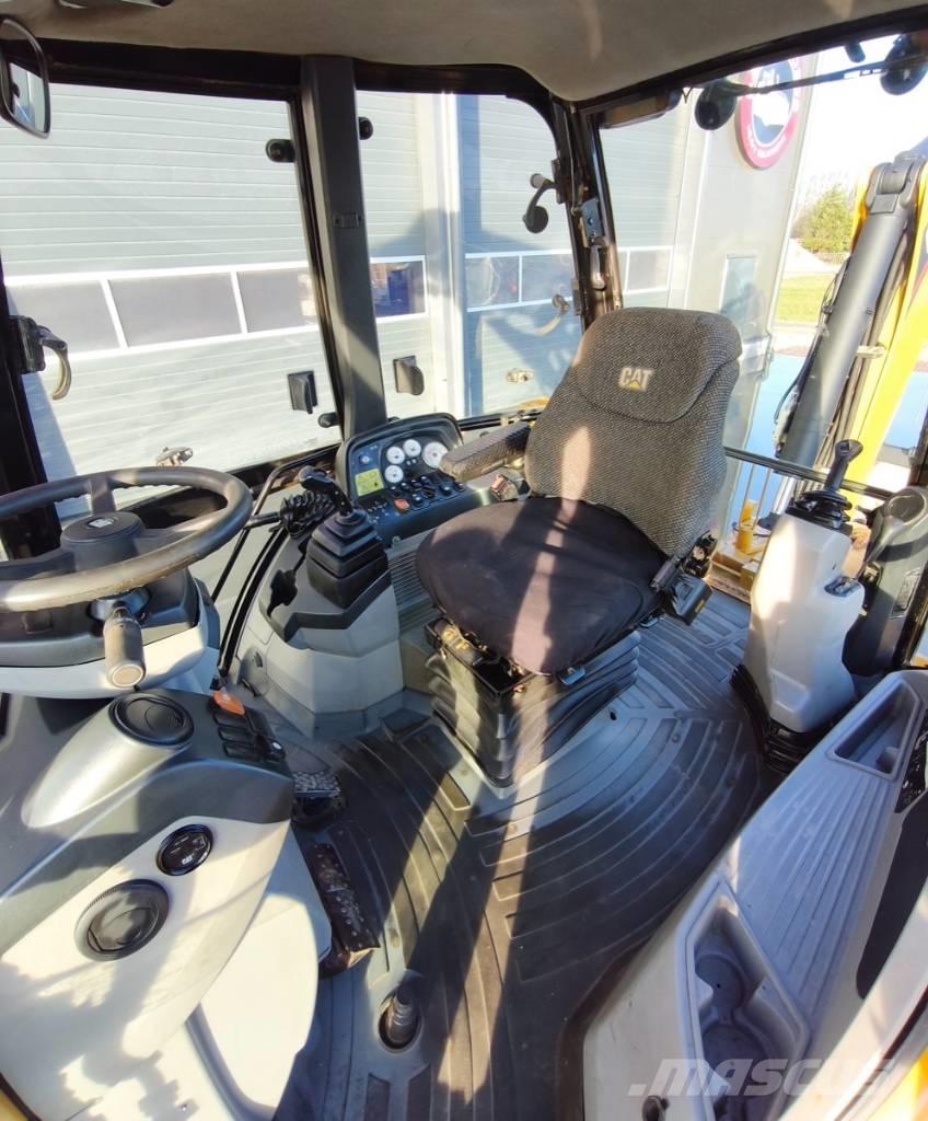 CAT 432 E Kaivurikuormaajat