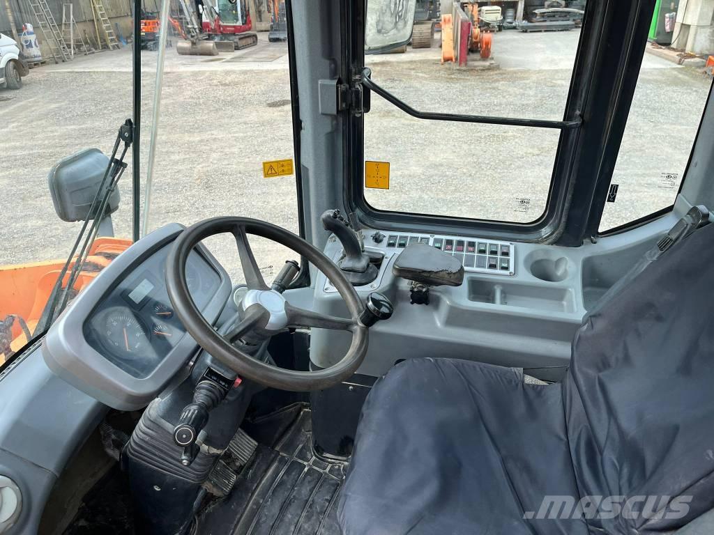 Doosan DL 200 Pyöräkuormaajat