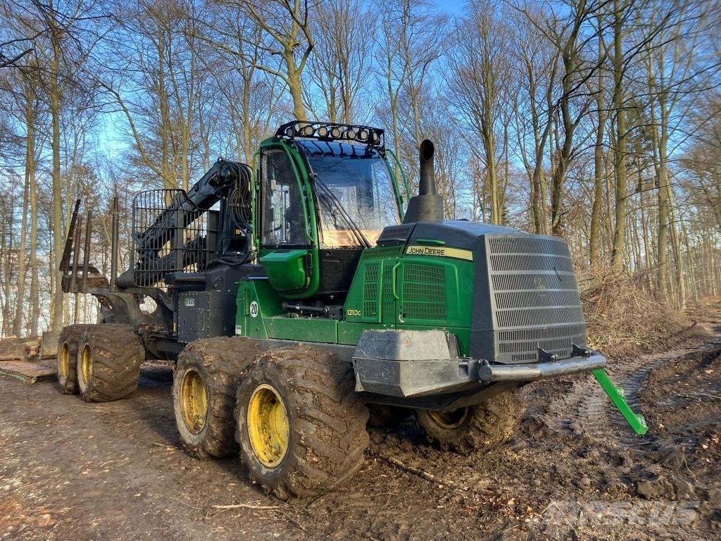 John Deere 1210 G Kuormatraktorit
