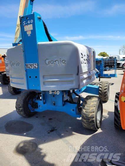 Genie S 40 Teleskooppipuominostimet