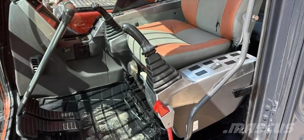 Doosan DX340 Telakaivukoneet