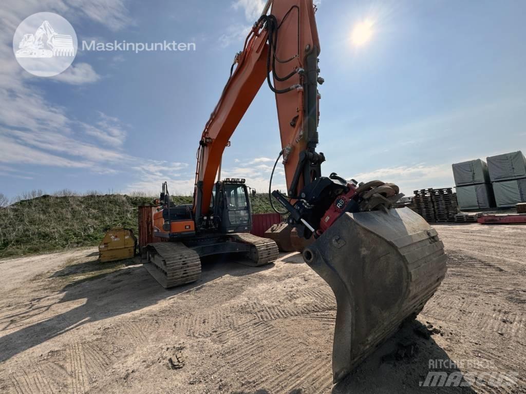 Doosan DX 255 LC-5 Telakaivukoneet