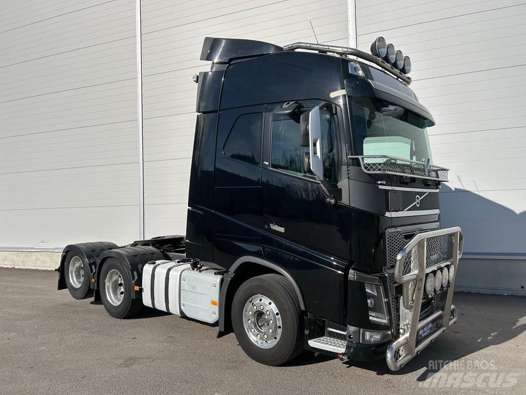 Volvo FH Vetopöytäautot