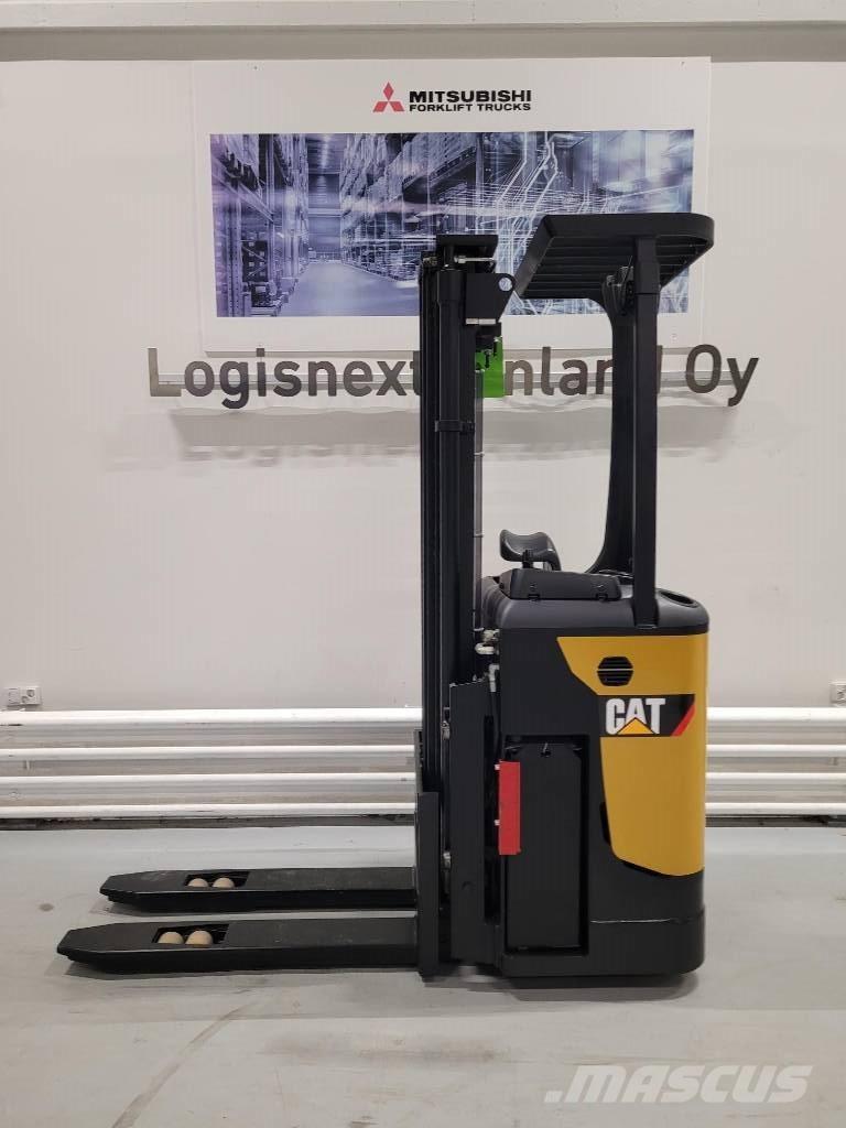 CAT NSR 16NI Ajettavat pinoamisvaunut