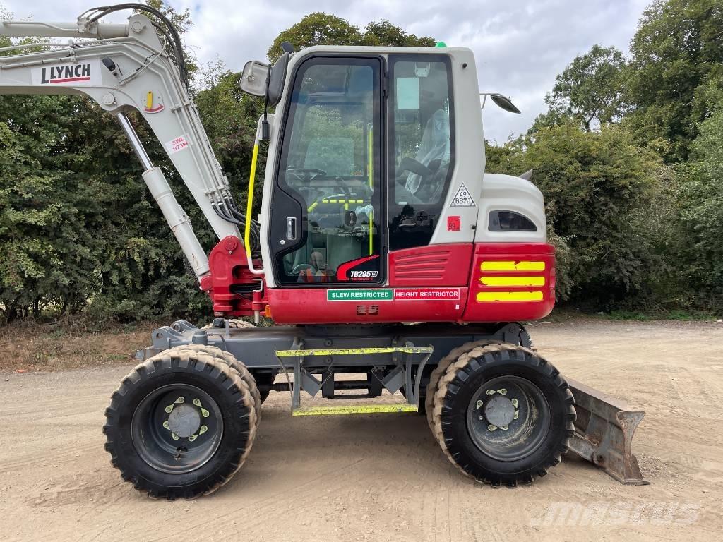 Takeuchi TB 295 W Pyöräkaivukoneet