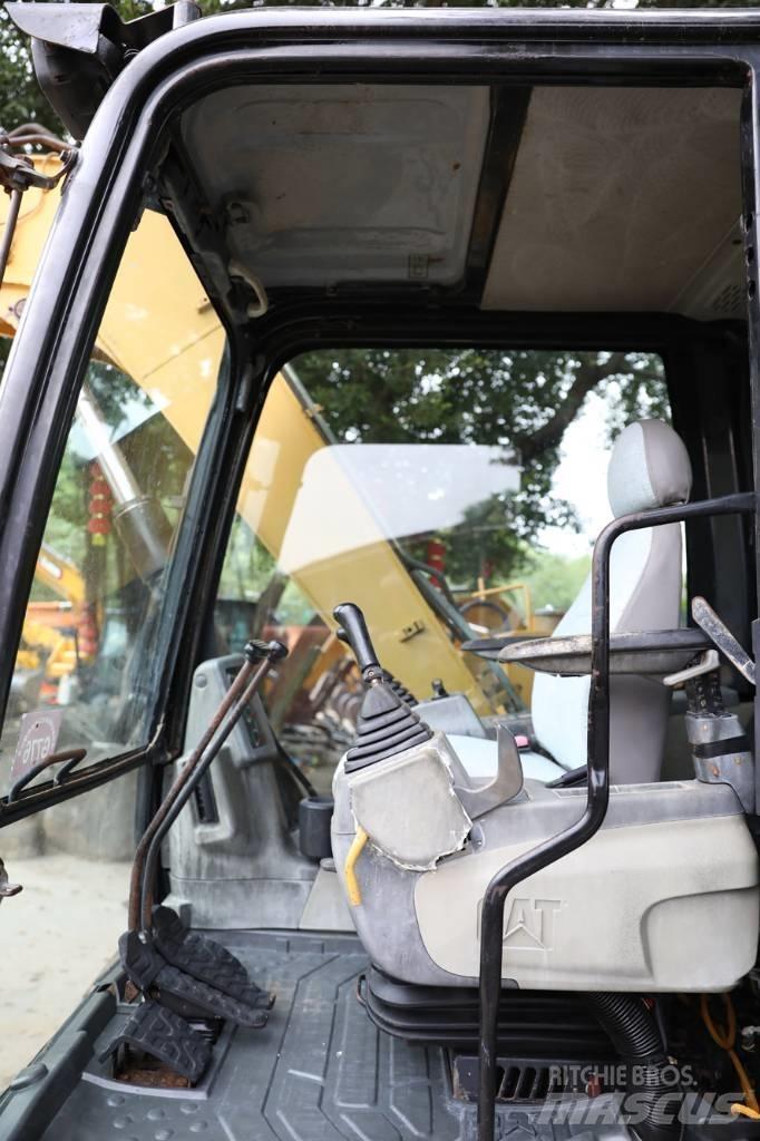 CAT 307 D Telakaivukoneet