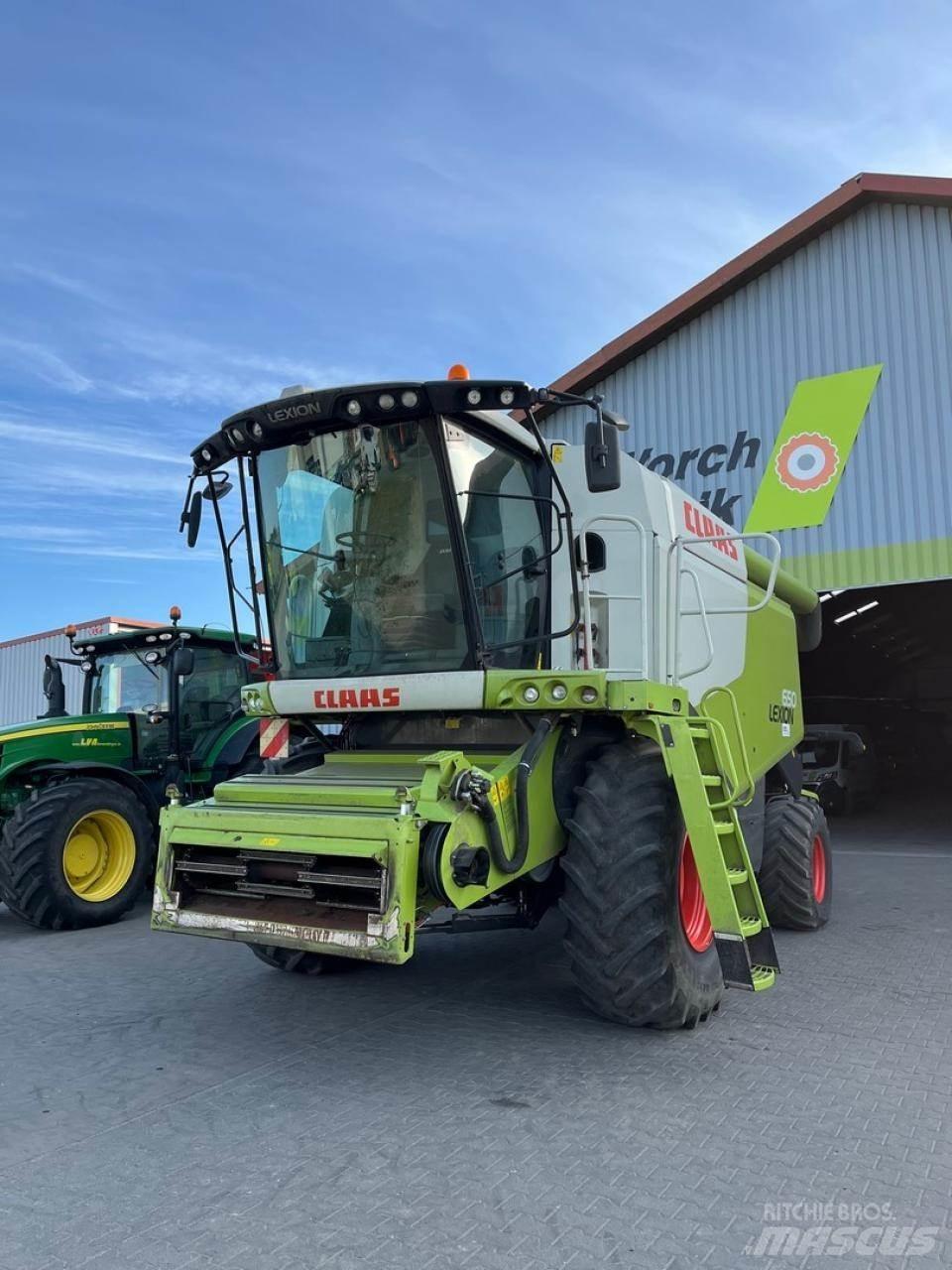 CLAAS Lexion 650 Leikkuupuimurit