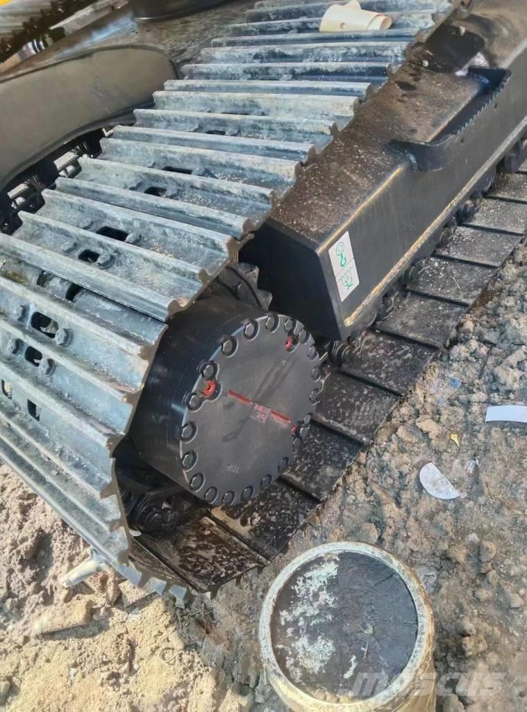 Komatsu PC 220-8 Telakaivukoneet
