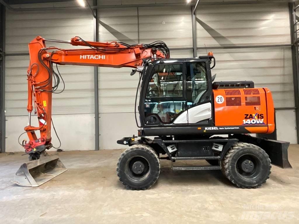 Hitachi ZX 140 W-6 Pyöräkaivukoneet