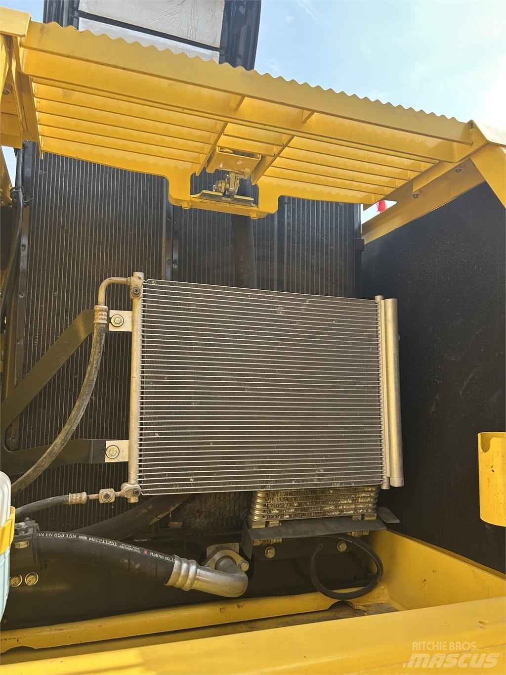 Komatsu PC 240 LC Telakaivukoneet