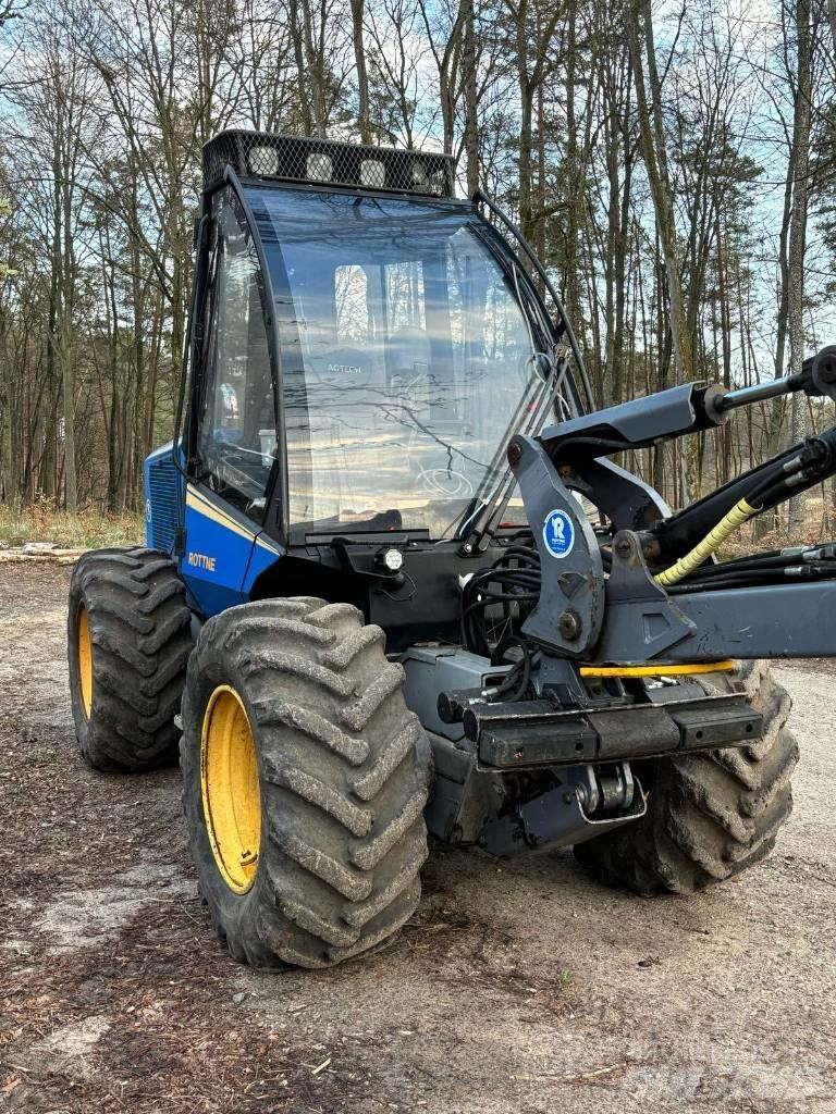 Rottne H8 Harvesterit