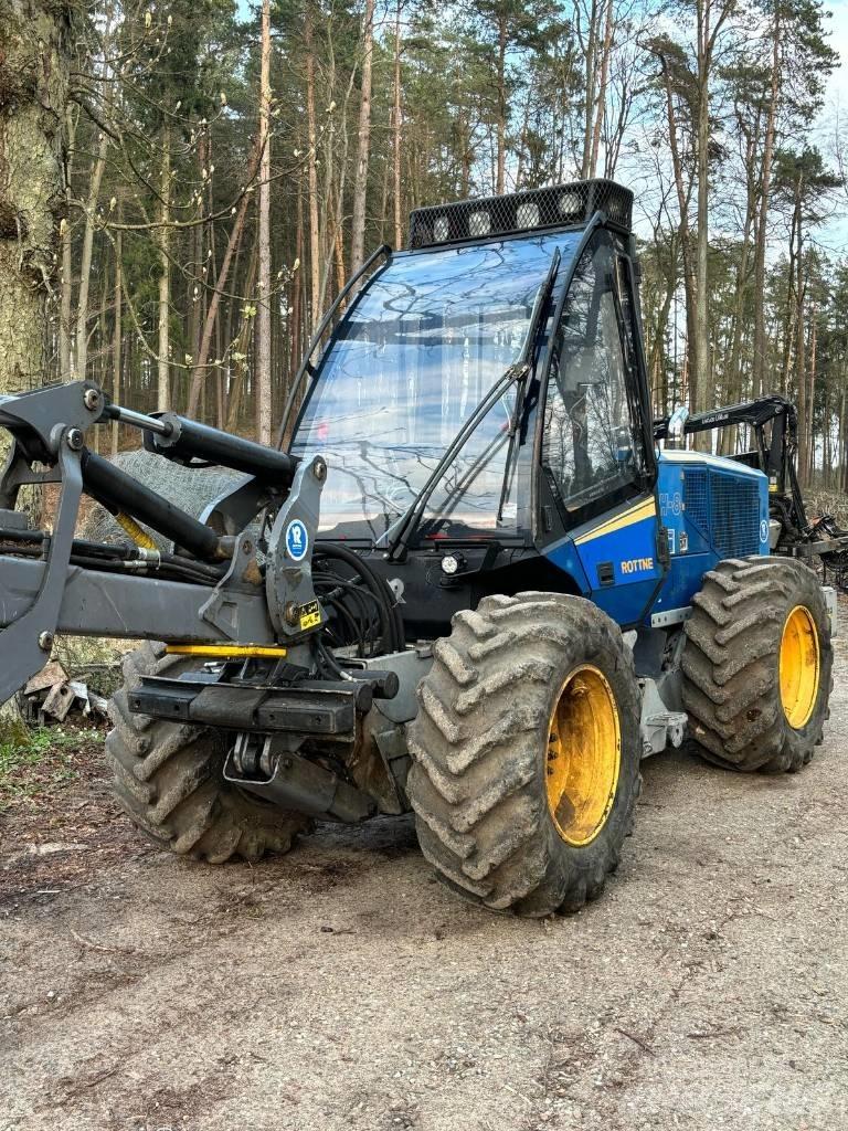 Rottne H8 Harvesterit