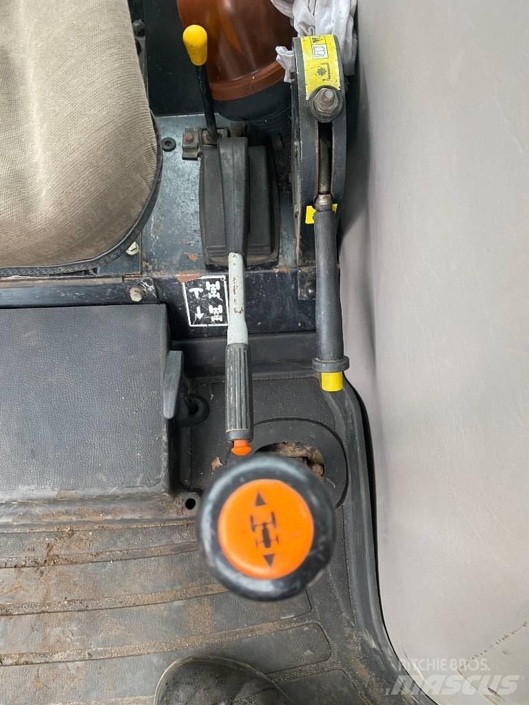 CASE JX 95 Traktorit