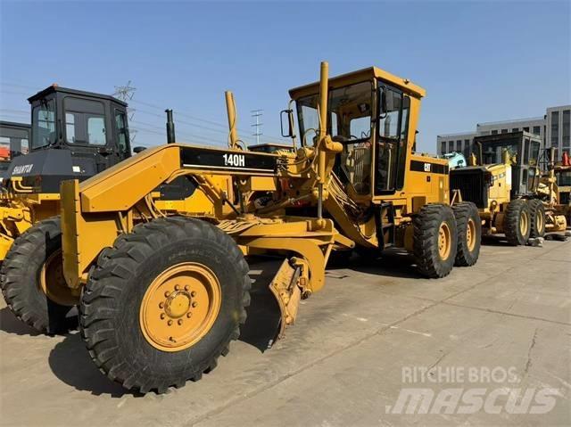 CAT 140 H VHP Tiehöylät