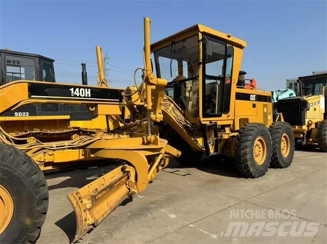 CAT 140 H VHP Tiehöylät