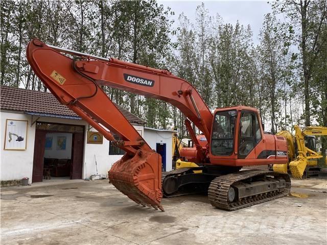 Doosan DH225 Telakaivukoneet