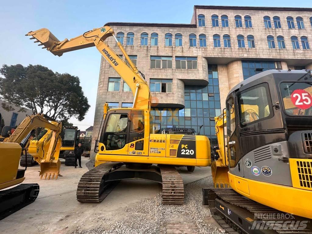 Komatsu PC 220-8 Telakaivukoneet