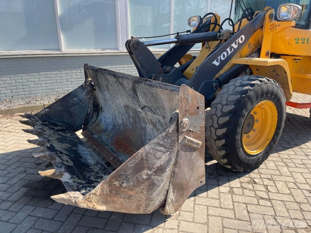 Volvo L 30 G  2017     CE Pyöräkuormaajat