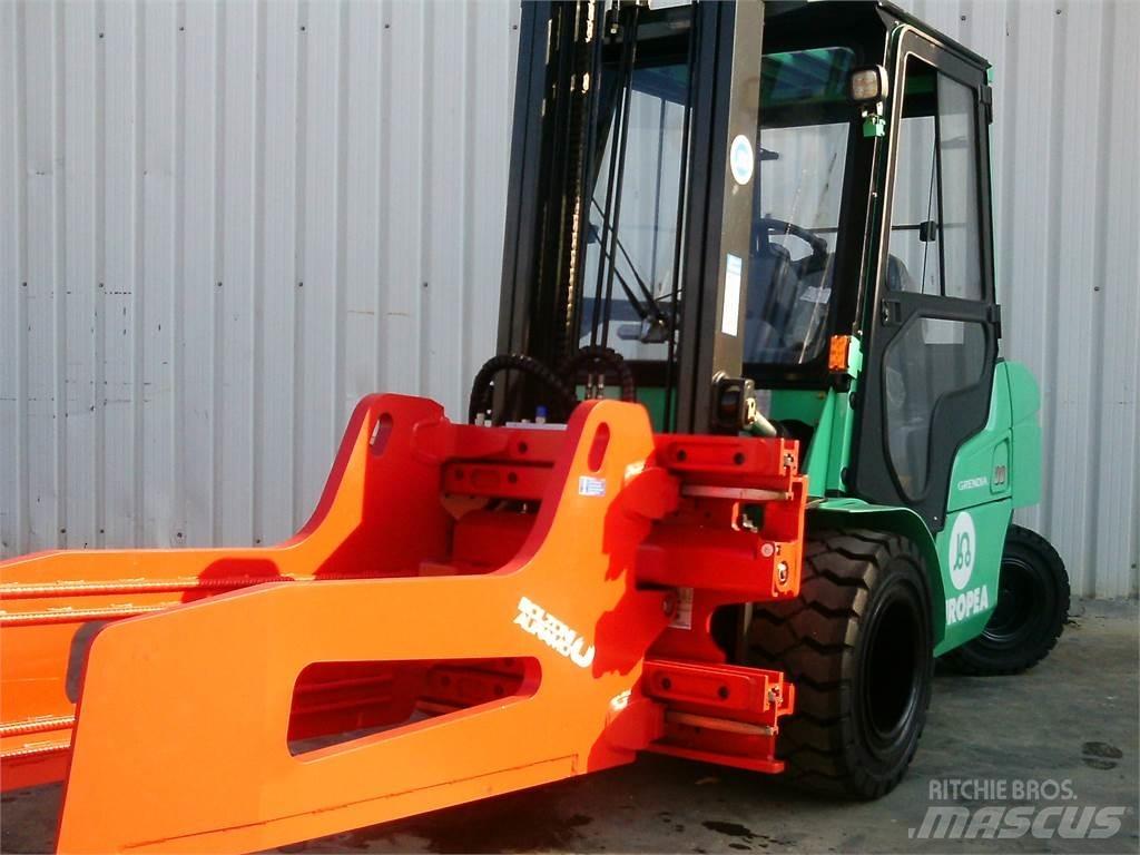 Mitsubishi FD30NTD Dieseltrukit