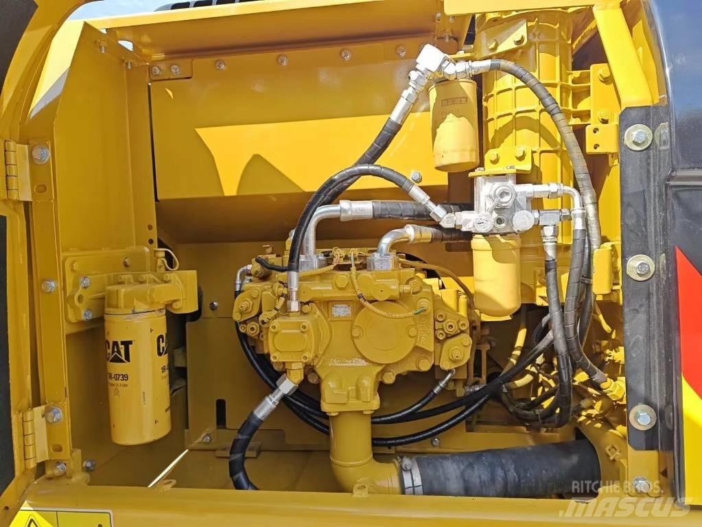 CAT 320 D2 Telakaivukoneet