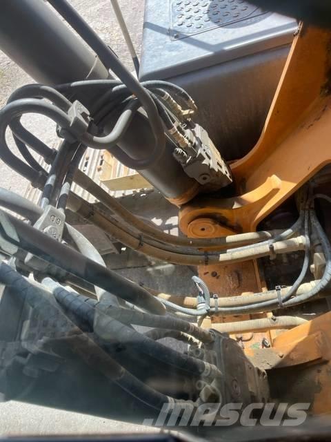 CASE CX 210 C Telakaivukoneet