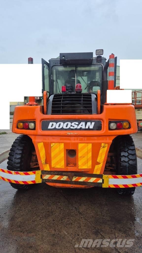 Doosan D 160 S-5 Dieseltrukit