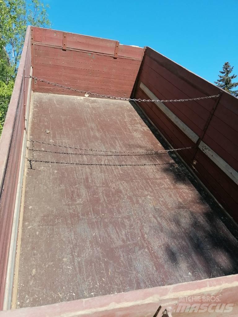  Perävaunu n. 10m3 Viljavaunut