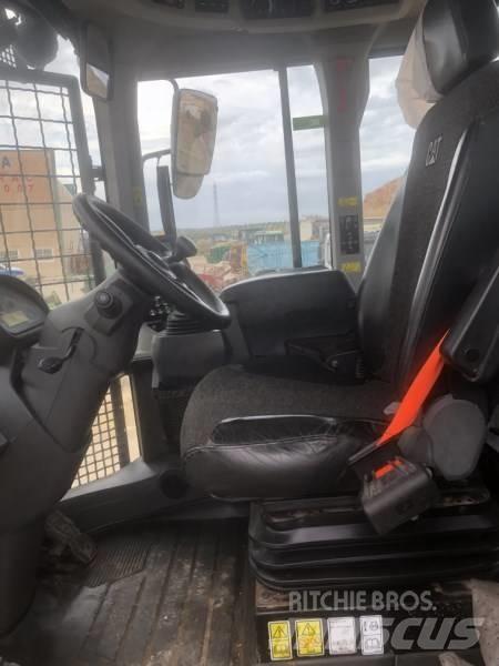 CAT 926M Pyöräkuormaajat
