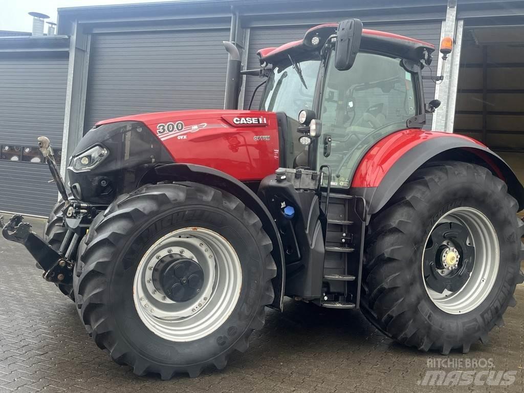 Case IH CVX 300 Traktorit