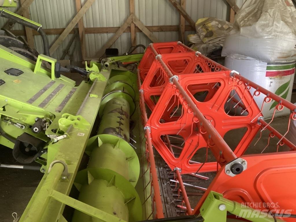 CLAAS Avero 160 Leikkuupuimurit