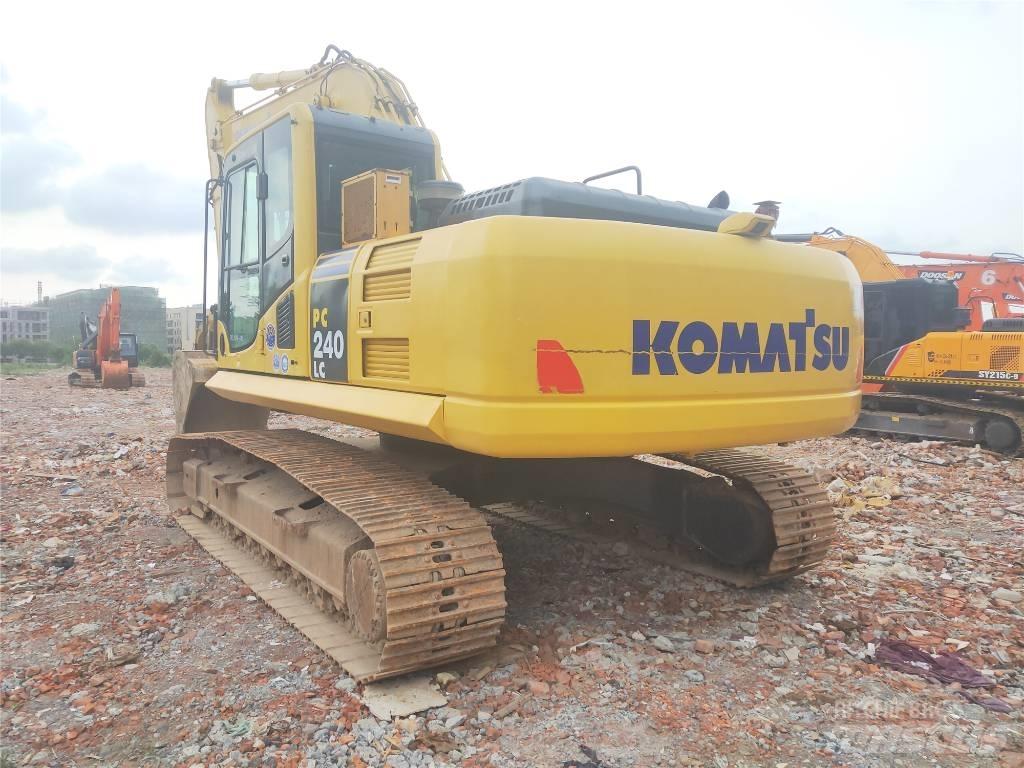 Komatsu PC 240LC-8 Telakaivukoneet