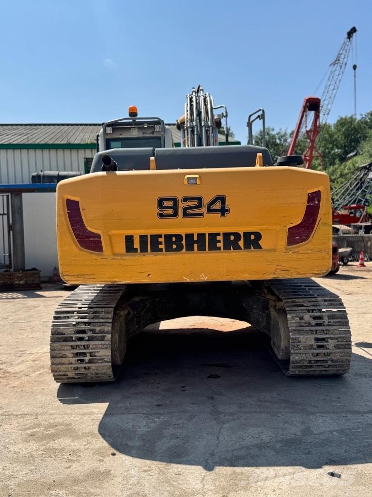 Liebherr 924 Telakaivukoneet
