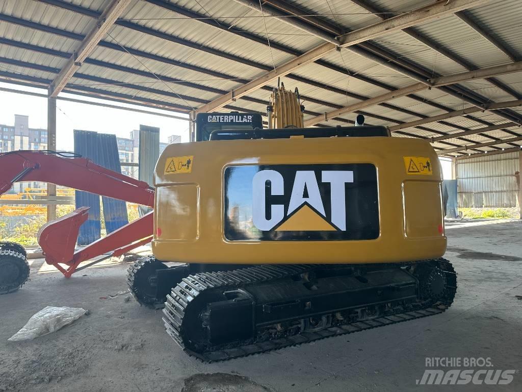 CAT 320 D Telakaivukoneet