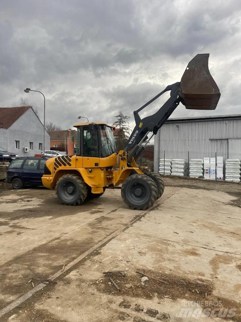 Volvo L 40 B Pyöräkuormaajat