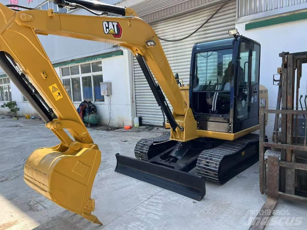 CAT 305.5 Minikaivukoneet < 7t